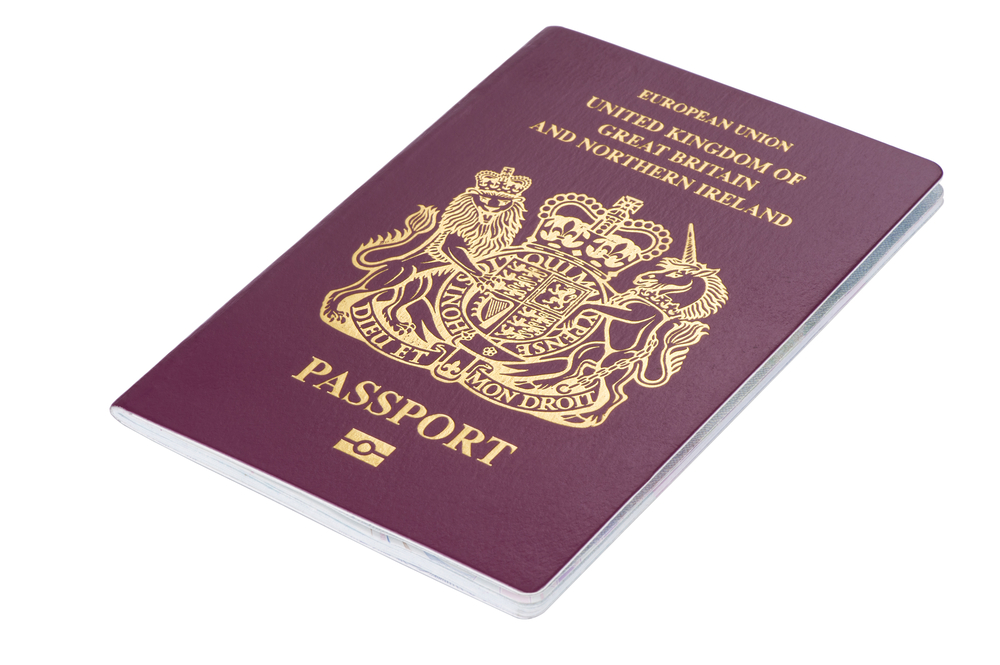 Investigation after British passenger without passport - Travelweek