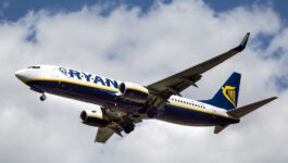 Caught on video: Ryanair flight attendant tells passengers “We don’t want to die”