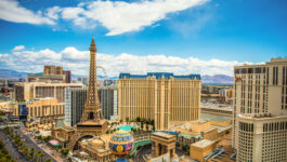 Vegas hits a record 42.9M visitors in 2016