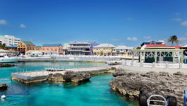 Canadians enjoy up to 45% off accommodations & activities in the Caymans