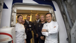 Michelin-starred chef surprises Air France pax with epic meal