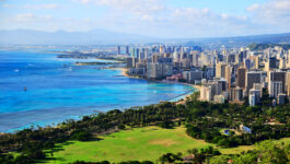 Book direct flights from Toronto to Hawaii with Air Canada