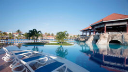 Sunwing slashes prices of Varadero packages, offers agents double STAR points