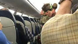 Did that duffel bag just oink? Photo of pig getting kicked off flight now going viral