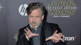 Mark Hamill surprises fans at Disneyland and sci-fi nerds everywhere are freaking out