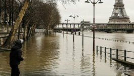 What’s open, what’s closed in Paris as rising Seine leads to floods