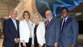 Vincent Crisanti, Toronto City Councillor; Annick Guérard, Chief Operating Officer, Transat; Bonnie Crombie, Mayor of Mississauga; Jean-Marc Eustache, President and CEO, Transat; Michael Thompson, Toronto City Councillor