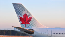 Air Canada’s revenue up from year ago