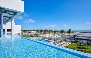 riu travelweek dunamar neighbouring