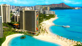 Hilton Hawaiian Village rooms go on sale at 30% off, only for a limited time