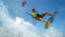 Watch a kiteboarder crash into a shark in the DR