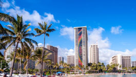 Hot-deal-alert--Hilton-Hawaiian-Village-Waikiki-Beach