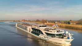 Riviera-River-Cruises-extends-reservation-line-hours-to-meet-demand