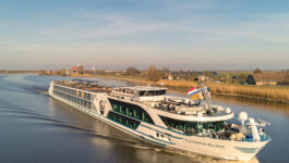 Heres-where-Riviera-River-Cruises-will-sail-to-this-Christmas-New-Years-3