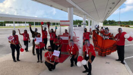 ACVs-first-guests-return-to-sunny-Cancun