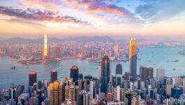 Goway package includes three free nights in Hong Kong with CX airfare