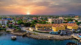 Sunspots Holidays promotes Bonaire with packages, air and bonus commission