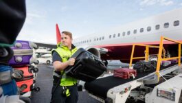 Luggage overload adds to frustration at some Canadian airports